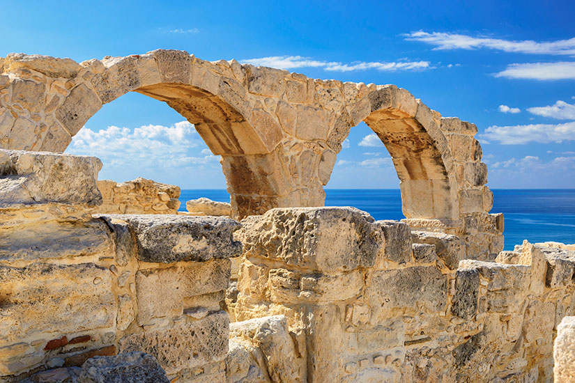 image Chypre Kourion antique arches  it