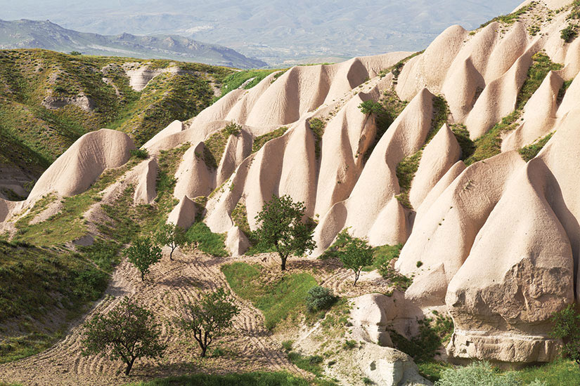 image Turquie Cappadoce paysage rochers roses  fo