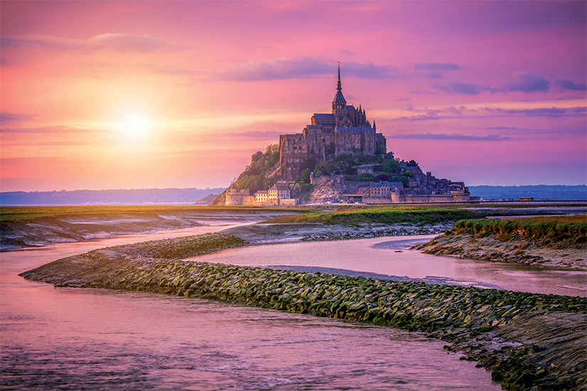 (image) image Magnificent Mont Saint Michel Cathedrale sur l ile Normandie Nord France France 03 it_936317230
