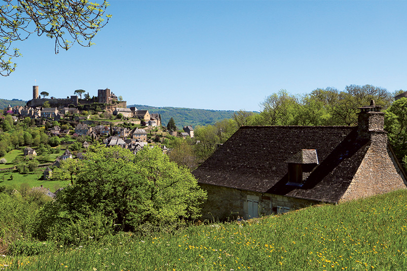 (image) image Turenne en Correze plus beaux villages de France 16 as_83169435