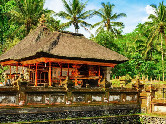 (Image) indonesie bali temple tirta empul  fotolia