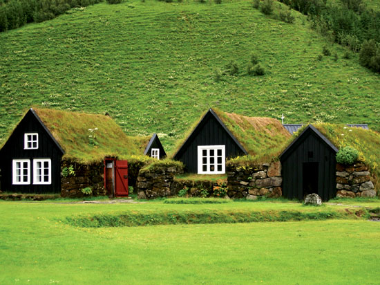 islande maison traditionnelle  fotolia