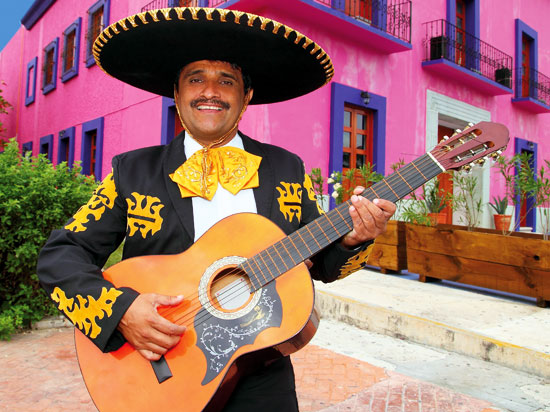 (Image) mexique guitariste mexicain  fotolia